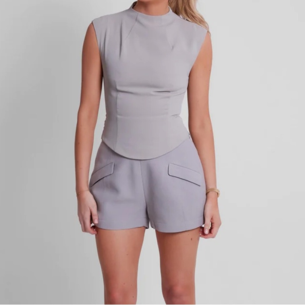 The Ultimate Muse Sleeveless Top - Muse